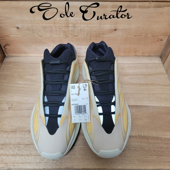 🆕️ Adidas Yeezy 700 Men's size 9 - Picture 2 of 6